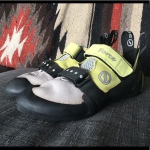 Scarpa Women’s Climbing Shoes